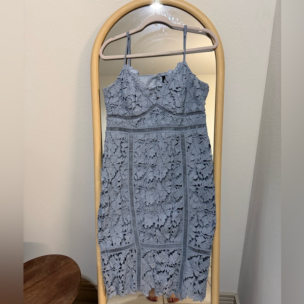 Bardot Botanica Floral Lace Midi Dress in Dusty Blue - Picture 3 of 6